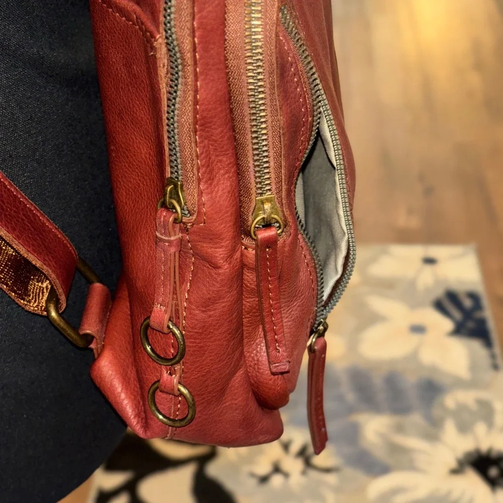 American Leather Co Genuine Leather Backpack Cognac Burgundy Multi Pocket EUC